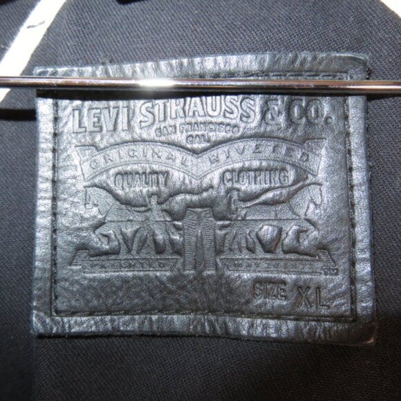 Levis Commuter Trucker Messenger Jacket Black Zip Out Hood Back Pockets Mens XL - Picture 7 of 16